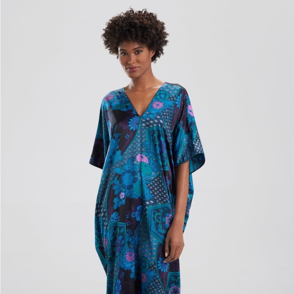 Natori Empress Caftan